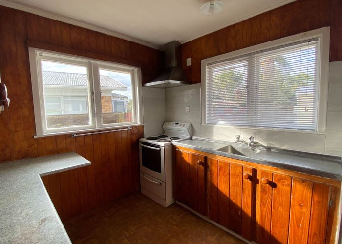 at 21 Hokianga Street, Mangere East, Manukau City, Auckland