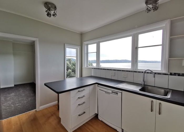  at 132 Grafton Road, Roseneath, Wellington
