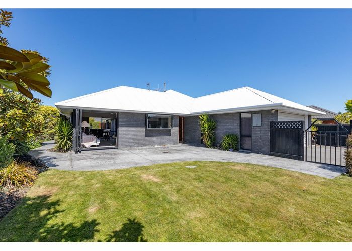  at 16 Vanderbilt Place, Halswell, Christchurch