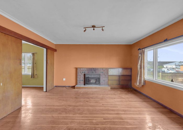  at 15 Fifth Avenue, Enderley, Hamilton, Waikato
