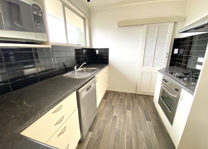  at 31 Karen Crescent, Dinsdale, Hamilton
