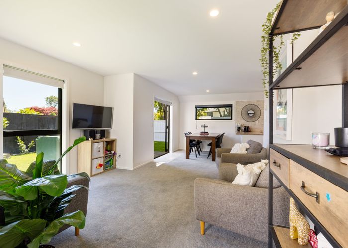  at 10A Swanleigh Place, Ilam, Christchurch