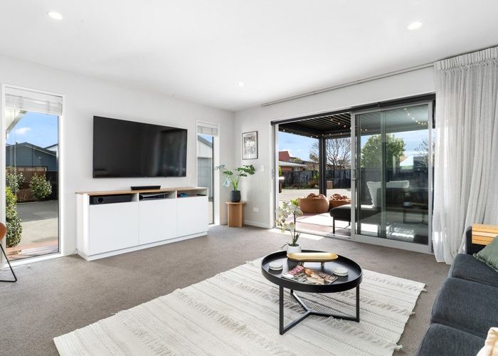  at 347 Burwood Road, Burwood, Christchurch City, Canterbury
