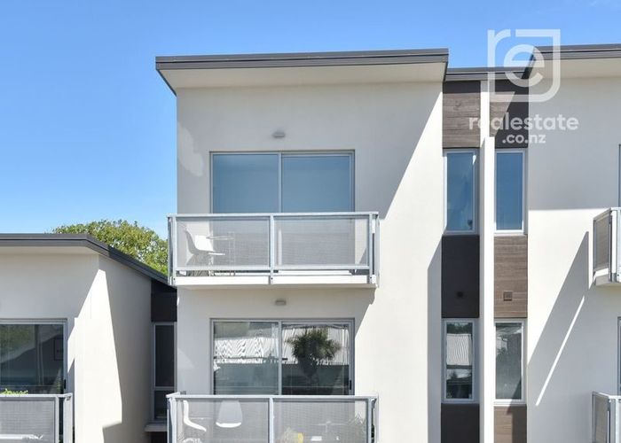  at 8/318 Barbadoes Street, City Centre, Christchurch City, Canterbury