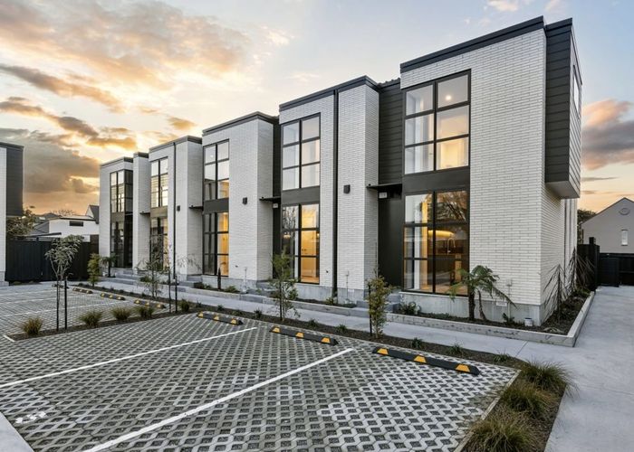 at 10/25 Matai Street West, Riccarton, Christchurch