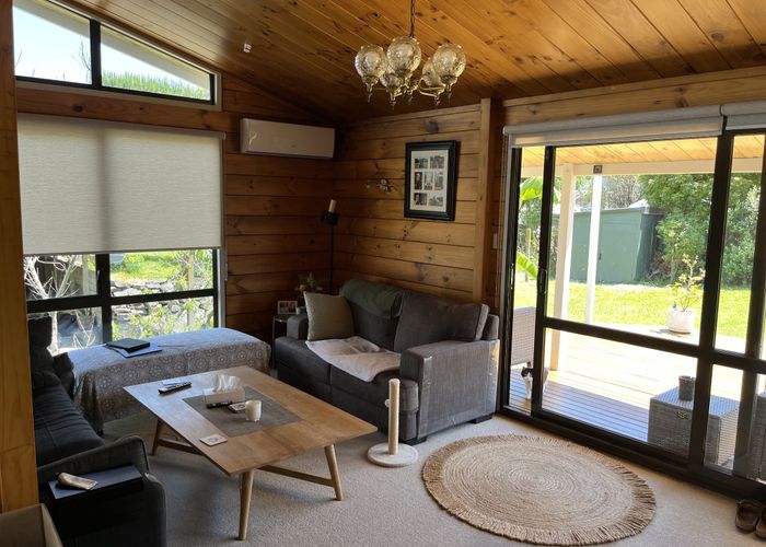  at 20 Third View Avenue, Beachlands, Manukau City, Auckland
