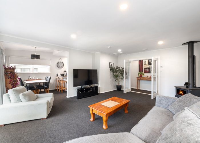  at 5A Gloucester Street, Silverstream, Upper Hutt, Wellington