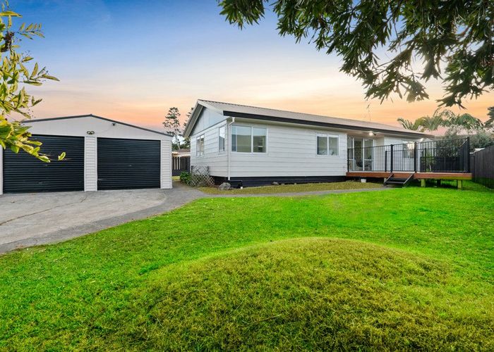  at 19 Carnoustie Drive, Wattle Downs, Manukau City, Auckland