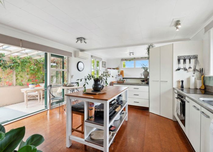  at 23 Penton Road, Stanmore Bay, Whangaparaoa