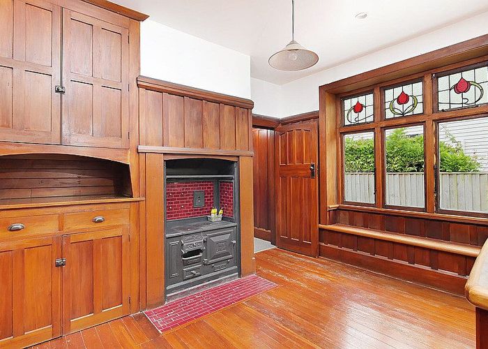  at 67 St Andrews Square, Strowan, Christchurch City, Canterbury