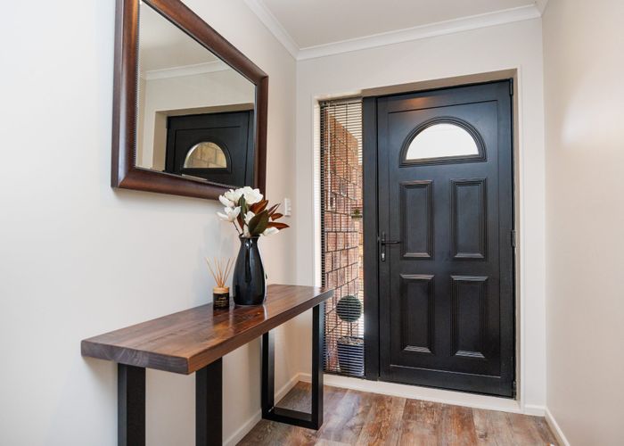  at 43 Geneva Terrace, Kelvin Grove, Palmerston North