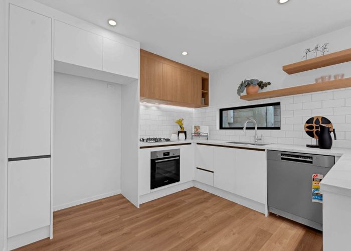  at 76A Chartwell Avenue, Glenfield, North Shore City, Auckland