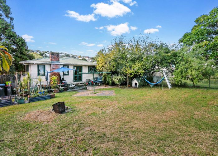  at 23 Dundale Avenue, Blockhouse Bay, Auckland