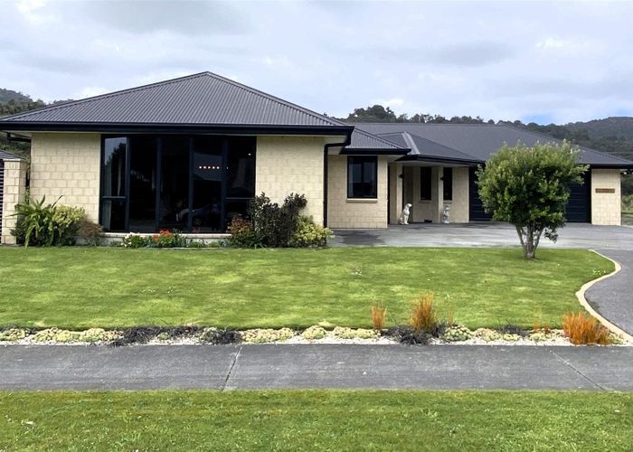  at 23 Ridgeway Drive, Greymouth, Greymouth