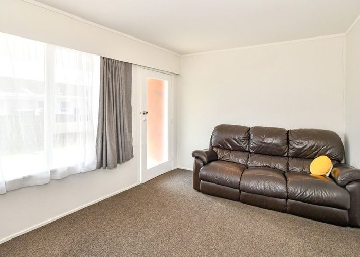  at 1/9 Browns Road, Manurewa, Auckland