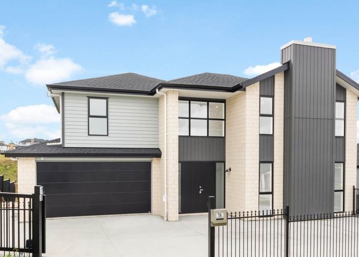 at 7A Crows Road, Swanson, Auckland