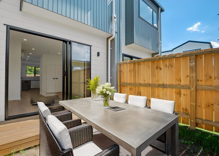  at Lot 4/140 Weymouth Road, Manurewa, Manukau City, Auckland
