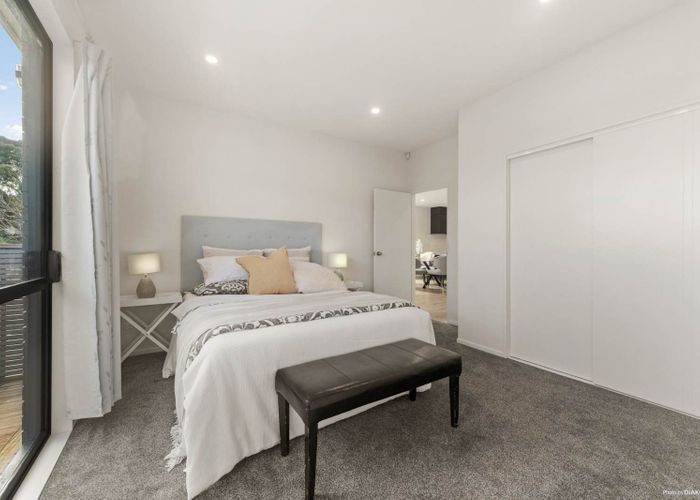  at 71A Santiago Crescent, Unsworth Heights, North Shore City, Auckland