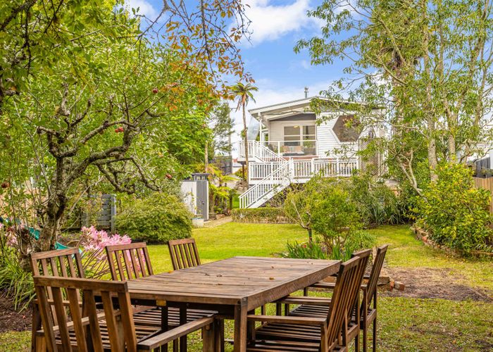  at 27 Birdwood Road, Swanson, Auckland