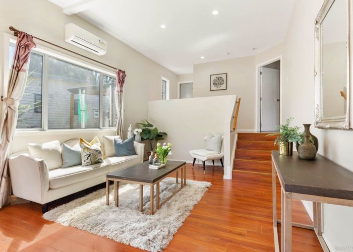  at 27d Rehia Road, Massey, Waitakere City, Auckland