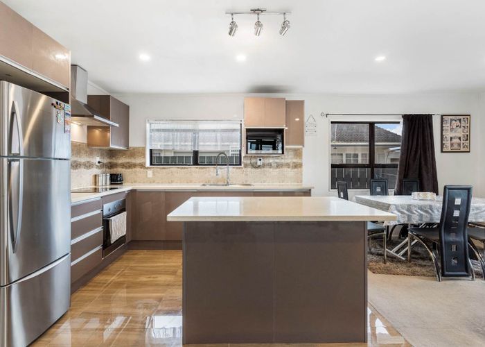  at 2/259 Shirley Road, Papatoetoe, Manukau City, Auckland