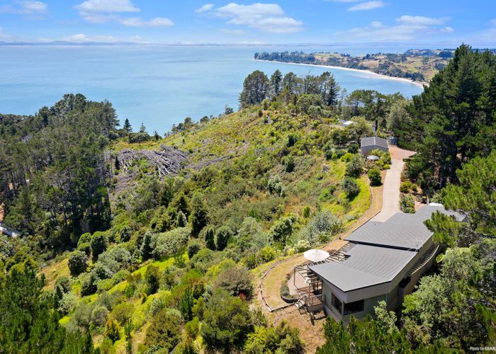  at 140 Wattle Bay Road, Manukau Heads, Āwhitu