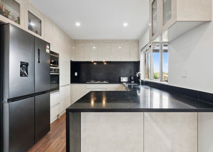  at 11 Courtvale Place, Flat Bush, Manukau City, Auckland