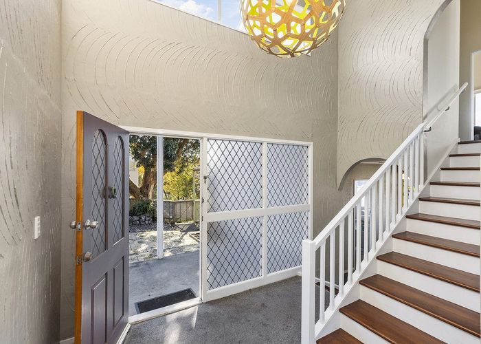  at 9 Keel Place, Whitby, Porirua, Wellington