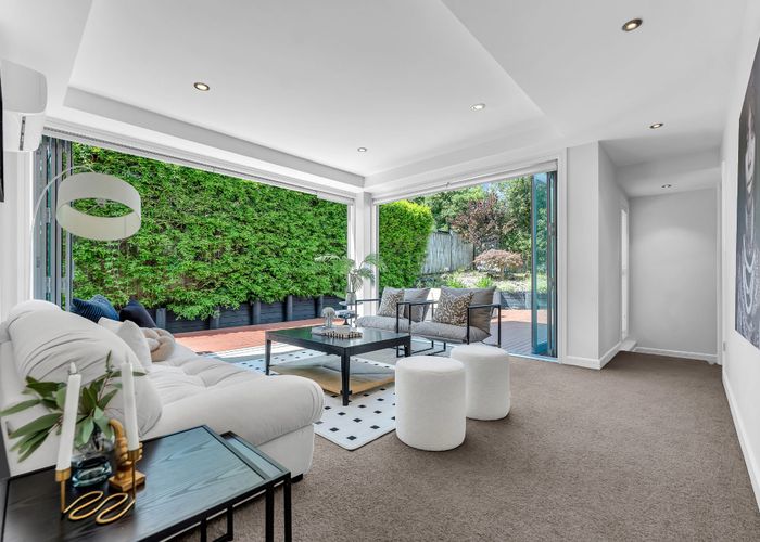  at 60 Gracechurch Drive, Flat Bush, Auckland