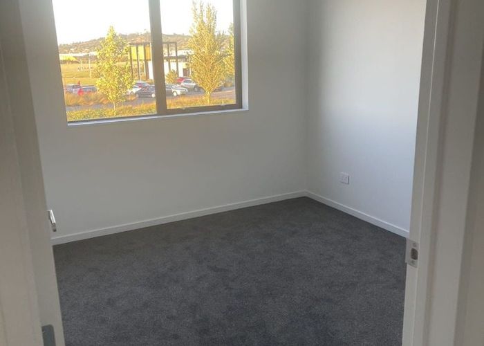  at 2/25 Flat Bush School Road, Flat Bush, Manukau City, Auckland