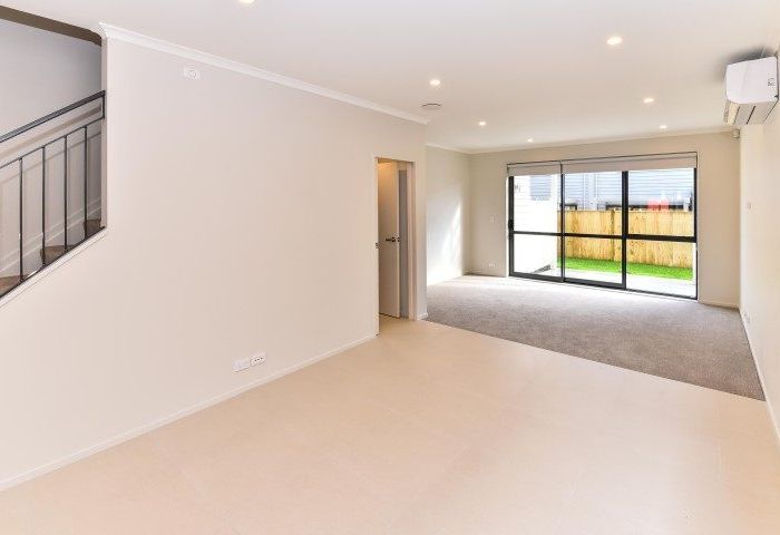  at 12 Tia Road, Flat Bush, Manukau City, Auckland