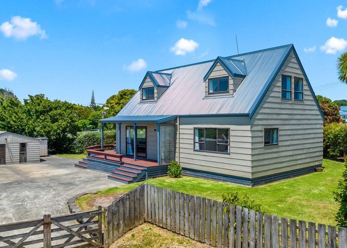  at 2626 Awhitu Road, Waiuku