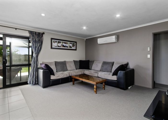  at 10 Welwyn Place, Rototuna North, Hamilton