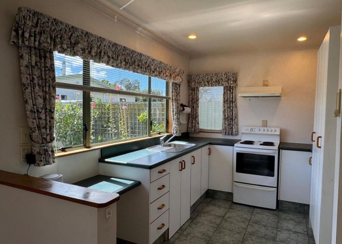  at 3/239 Warwick Road, Mayfair, Hastings