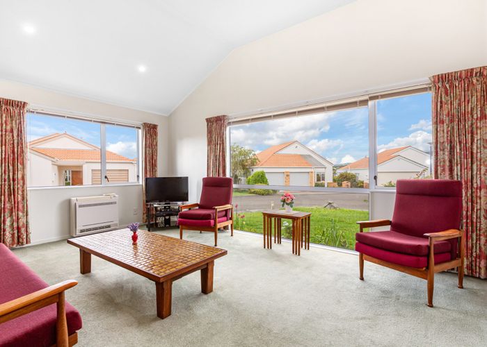  at 17 Lakeside Villas, Whitby, Porirua, Wellington