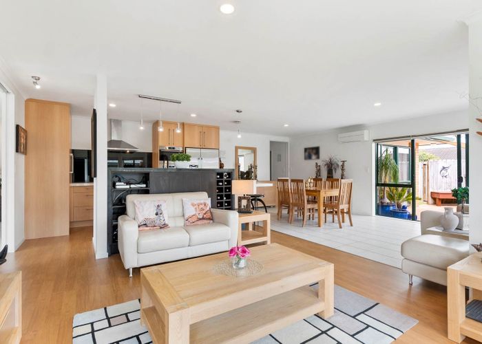  at 9 Mulroy Place, East Tamaki Heights, Manukau City, Auckland