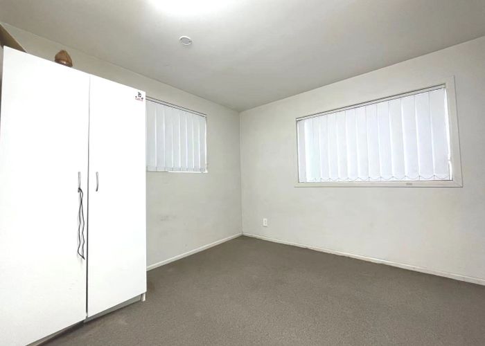  at 1/153 White Swan Road, Mount Roskill, Auckland City, Auckland