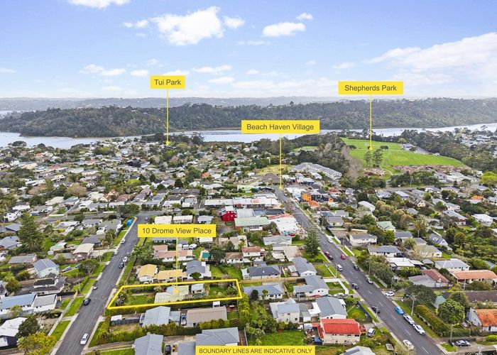  at 10 Drome View Place, Beach Haven, North Shore City, Auckland