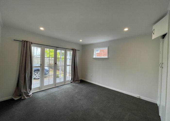  at 57 Lynwood Rd, New Lynn, Waitakere City, Auckland