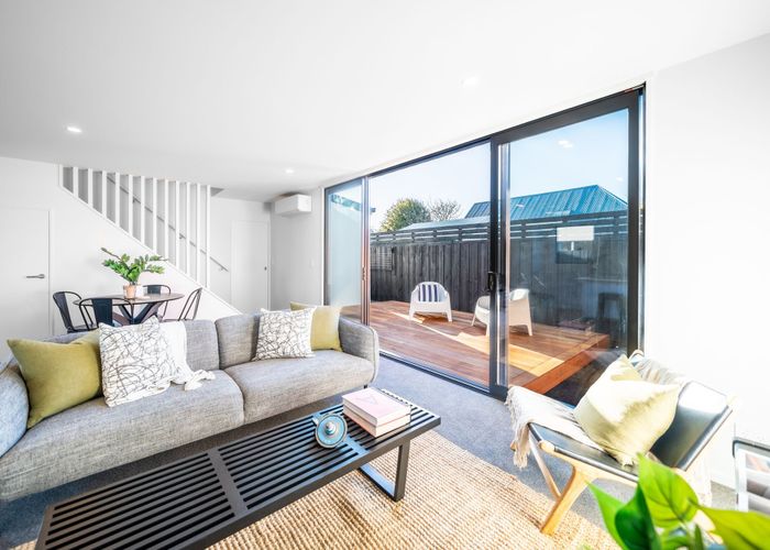  at 2/3 Humboldt Street, Sydenham, Christchurch City, Canterbury