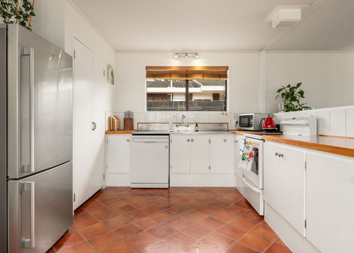  at 206 Cambridge Road, Bethlehem, Tauranga, Bay Of Plenty