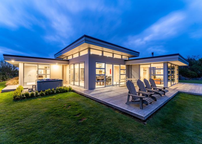  at 28 Kayforce Road, Ocean View, Dunedin