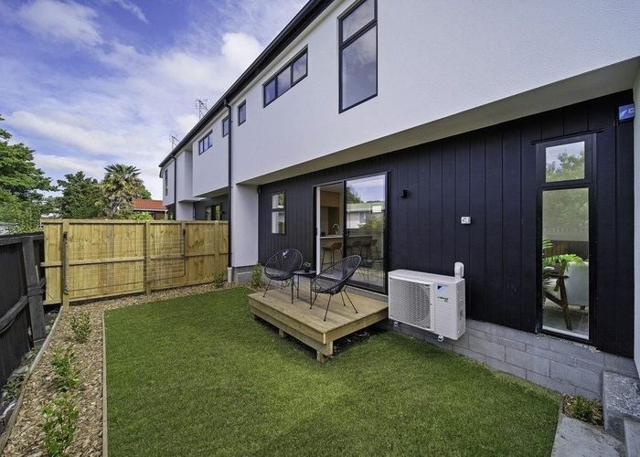  at 2/14 Croydon Street, Sydenham, Christchurch City, Canterbury