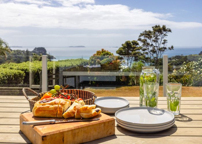  at 14 Giles Rd, Ostend, Waiheke Island, Auckland