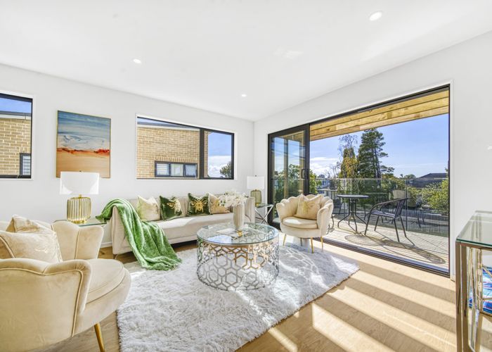  at 38 Kervil Avenue, Te Atatu Peninsula, Waitakere City, Auckland