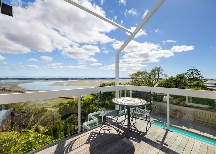  at 12 Balmoral Lane, Redcliffs, Christchurch