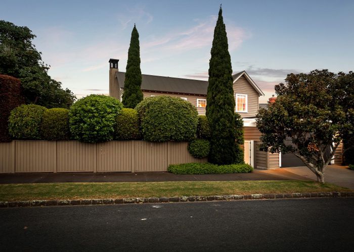  at 20 Burwood Crescent, Remuera, Auckland