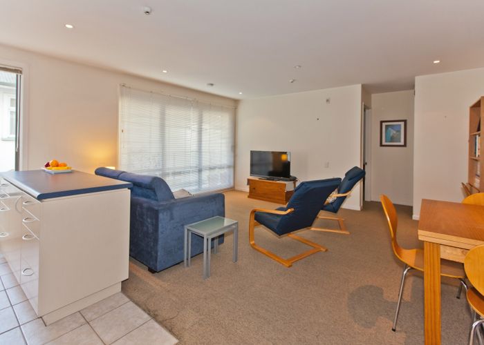  at 8/245 Montreal Street, Christchurch Central, Christchurch