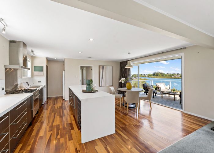  at 12 Te Wiata Place, Avondale, Auckland City, Auckland