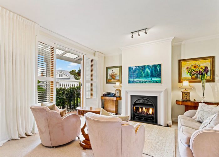  at 2/0 Eton Avenue, Devonport, Auckland